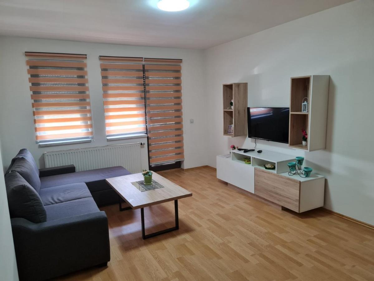 Apartmani Sk Brčko Zewnętrze zdjęcie